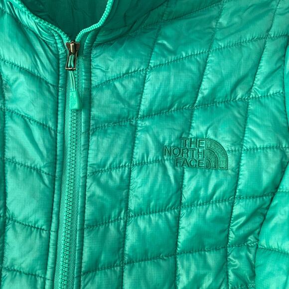 The North Face Green Blue Emerald Thermoball Puffer Jacket Coat Women's size XS - Picture 3 of 10